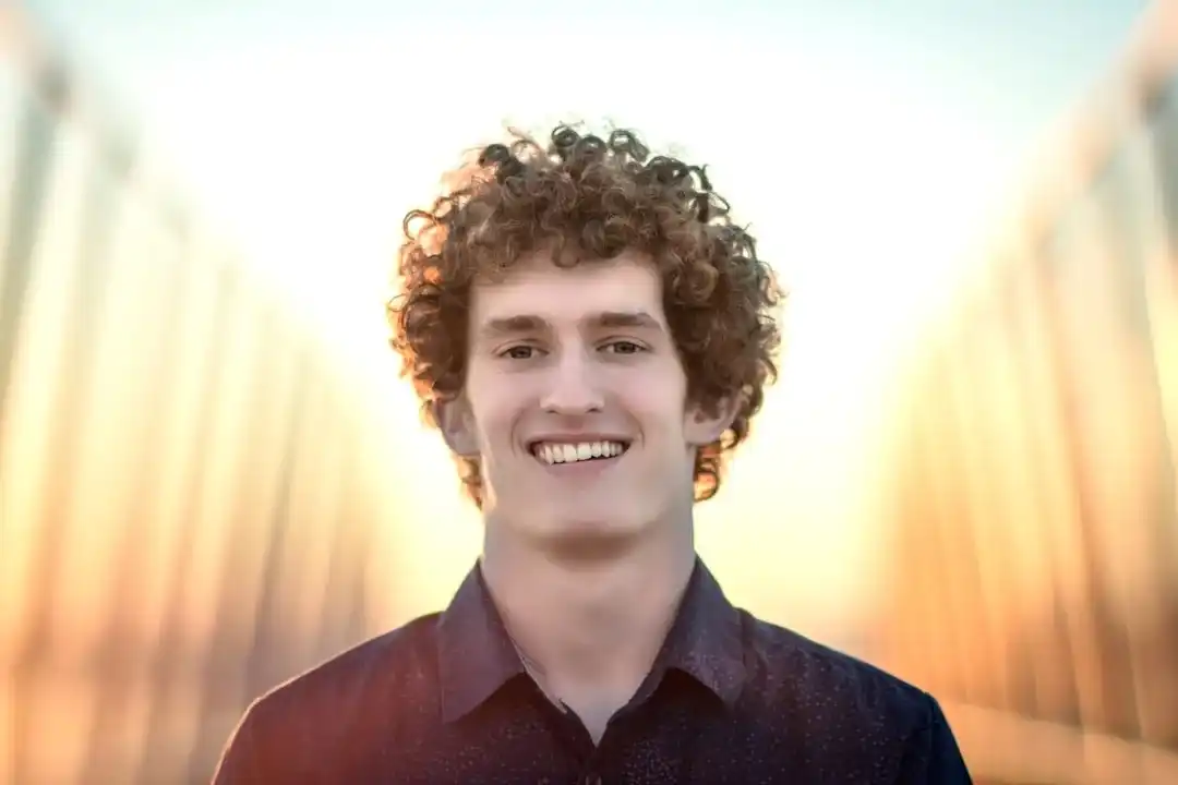 Devin Carter